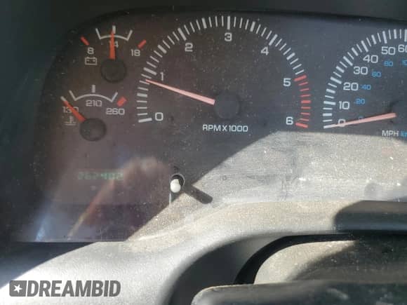 2000 Dodge 1500 Work Special с VIN 1B7HC16X3YS547784, выставлен на аукционе Copart как лот 66942245 с пробегом 262 402 миль миль и Списание • Salvage title. История ставок и продаж доступна на DreamBid. Изображение 9.