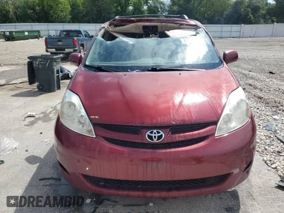 2010 Toyota Sienna XLE с VIN 5TDDK4CC9AS028466, выставлен на аукционе Copart как лот 67722755 с пробегом 166 938 миль миль и На запчасти • Non repairable. История ставок и продаж доступна на DreamBid. Изображение 5.