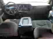 2005 Chevrolet Silverado 2500HD LS with VIN 1GCHK23225F811678, listed as a Copart auction lot 62179325 with 240,366 mi miles and Salvage title. Bid and sale history available at DreamBid. Image 8.