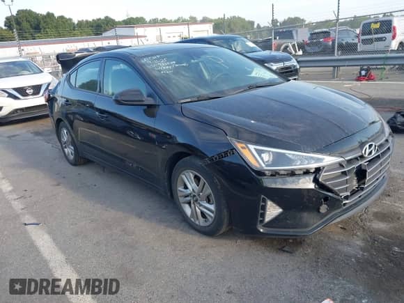 2020 Hyundai Elantra SEL z VIN KMHD84LFXLU926528, wystawiony jako IAAI lot #43230310 z przebiegiem 88 250 mil mil oraz . Historia ofert i sprzedaży dostępna na DreamBid. Obrazek 1.
