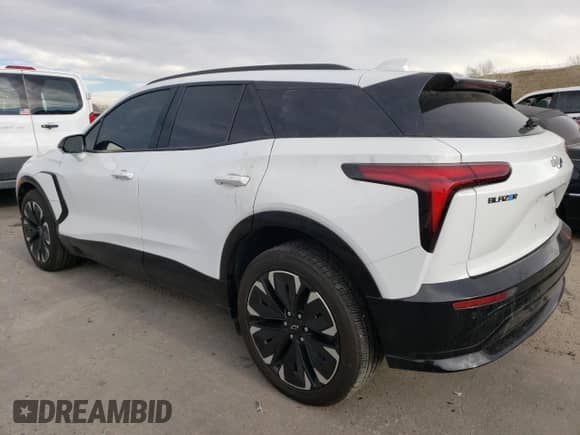 2024 Chevrolet Blazer EV eAWD RS с VIN 3GNKDCRJ2RS183313, выставлен на аукционе Copart как лот 82118514 с пробегом 5 135 миль миль и На запчасти • Non repairable. История ставок и продаж доступна на DreamBid. Изображение 2.