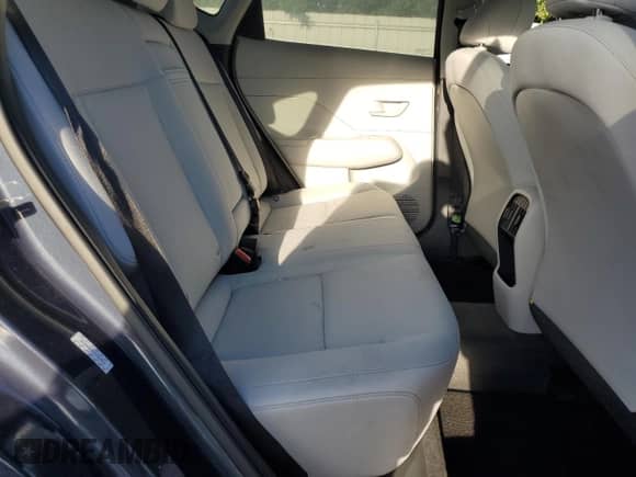 2024 Hyundai Kona SEL с VIN KM8HBCAB3RU096576, выставлен на аукционе Copart как лот 71036514 с пробегом 3 291 миль миль и Списание • Salvage title. История ставок и продаж доступна на DreamBid. Изображение 11.