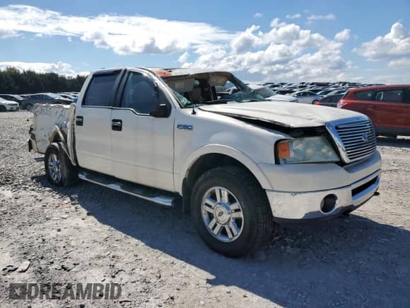 2007 Ford F-150 XLT с VIN 1FTPW14V37FB04062, выставлен на аукционе Copart как лот 84475305 с пробегом 167 148 миль миль и Списание • Salvage title. История ставок и продаж доступна на DreamBid. Изображение 4.