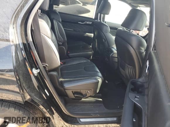 2020 Hyundai Palisade Limited с VIN KM8R5DHE1LU045831, выставлен на аукционе Copart как лот 62739784 с пробегом 56 873 миль миль и Списание • Salvage title. История ставок и продаж доступна на DreamBid. Изображение 12.