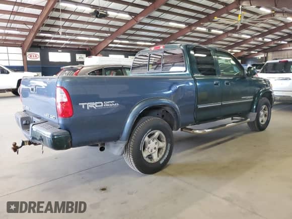 2001 Toyota Tundra Limited z VIN 5TBBT48141S150804, wystawiony jako Copart lot #85075645 z przebiegiem 269 962 mil mil oraz Czysty tytuł • Clean title. Historia ofert i sprzedaży dostępna na DreamBid. Obrazek 3.