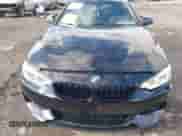 2015 BMW 4 Series 428i xDrive z VIN WBA4A7C5XFD415646, wystawiony jako IAAI lot #41922684 z przebiegiem 67 927 mil mil oraz . Historia ofert i sprzedaży dostępna na DreamBid. Obrazek 13.