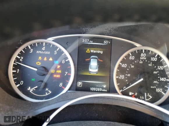 2017 Nissan Sentra SV с VIN 3N1AB7AP4HY403941, выставлен на аукционе Copart как лот 81943745 с пробегом 109 269 миль миль и Списание • Salvage title. История ставок и продаж доступна на DreamBid. Изображение 9.