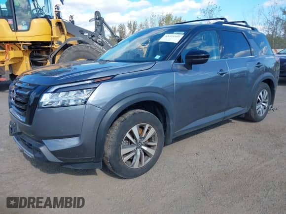 2024 Nissan Pathfinder SL with VIN 5N1DR3CC3RC265162, listed as a IAAI auction lot 43325560 with 9,166 mi miles and . Bid and sale history available at DreamBid. Image 2.