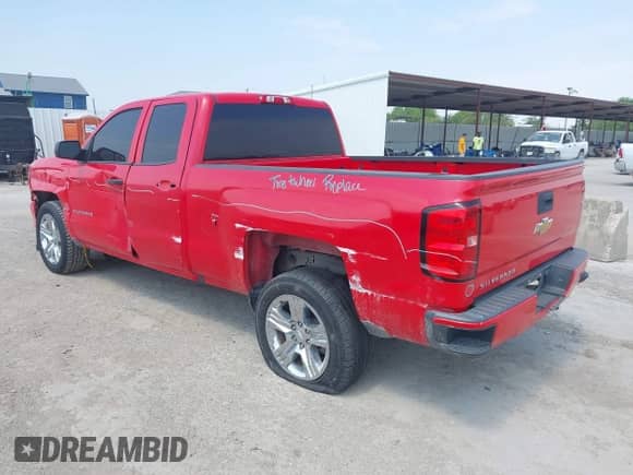 2017 Chevrolet Silverado 1500 Custom с VIN 1GCRCPEC1HZ332692, выставлен на аукционе IAAI как лот 43062790 с пробегом 145 019 миль миль и . История ставок и продаж доступна на DreamBid. Изображение 3.