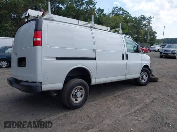 2018 Chevrolet Express Cargo с VIN 1GCZGGFG4J1232662, выставлен на аукционе IAAI как лот 43279680 с пробегом 63 355 миль миль и . История ставок и продаж доступна на DreamBid. Изображение 4.