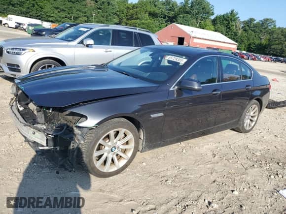 2015 BMW 5 Series 535d xDrive z VIN WBAFV3C58FD686436, wystawiony jako Copart lot #65729355 z przebiegiem 222 632 mil mil oraz Czysty tytuł • Clean title. Historia ofert i sprzedaży dostępna na DreamBid. Obrazek 1.
