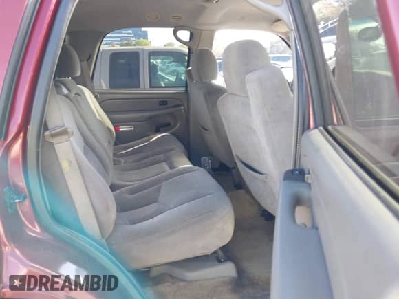 2003 Chevrolet Tahoe LT с VIN 1GNEC13Z33R261062, выставлен на аукционе IAAI как лот 41882613 с пробегом Не указан миль и . История ставок и продаж доступна на DreamBid. Изображение 8.