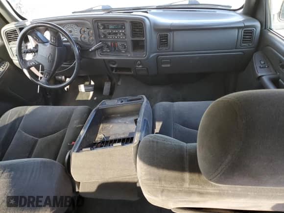 2004 Chevrolet Silverado 1500 LT z VIN 2GCEC13T041370402, wystawiony jako Copart lot #80461555 z przebiegiem 130 036 mil mil oraz Szkoda całkowita • Salvage title. Historia ofert i sprzedaży dostępna na DreamBid. Obrazek 8.