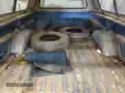 1988 Chevrolet Silverado 1500 с VIN 1GCDC14Z8JZ138759, выставлен на аукционе Copart как лот 61997275 с пробегом 250 766 миль миль и Списание • Salvage title. История ставок и продаж доступна на DreamBid. Изображение 10.