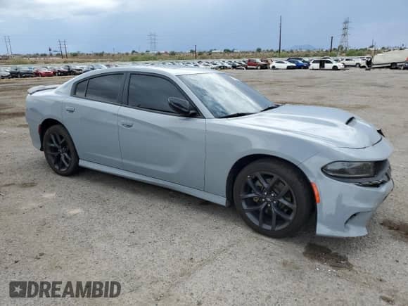 2022 Dodge Charger GT z VIN 2C3CDXHG9NH240831, wystawiony jako Copart lot #65655765 z przebiegiem 63 832 mil mil oraz Szkoda całkowita • Salvage title. Historia ofert i sprzedaży dostępna na DreamBid. Obrazek 4.