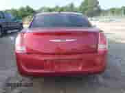 2013 Chrysler 300 S с VIN 2C3CCABT0DH713617, выставлен на аукционе IAAI как лот 42480575 с пробегом 92 754 миль миль и . История ставок и продаж доступна на DreamBid. Изображение 17.