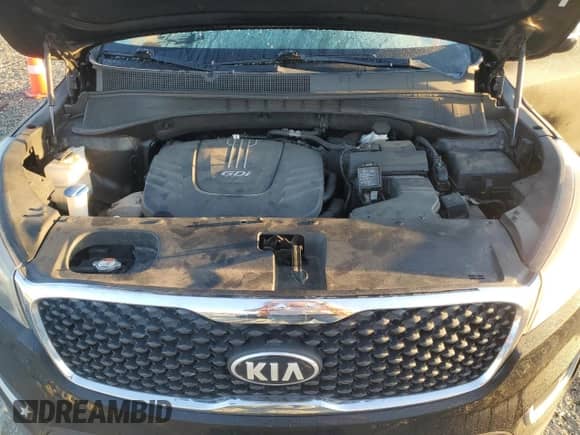 2017 Kia Sorento LX z VIN 5XYPGDA59HG330107, wystawiony jako Copart lot #82651845 z przebiegiem 146 074 mil mil oraz Szkoda całkowita • Salvage title. Historia ofert i sprzedaży dostępna na DreamBid. Obrazek 11.