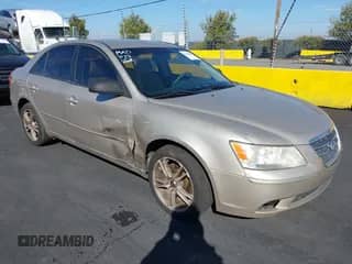 2009 Hyundai Sonata GLS with VIN 5NPET46C49H427607, listed as a IAAI auction lot 43490863 with 216,324 mi miles and . Bid and sale history available at DreamBid. Image 1.