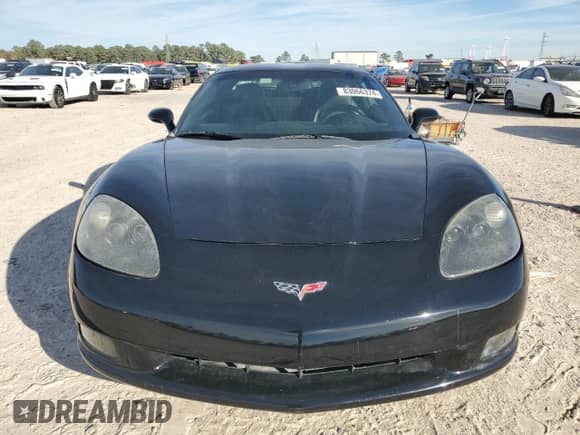 2007 Chevrolet Corvette с VIN 1G1YY26U875106770, выставлен на аукционе Copart как лот 83066374 с пробегом Не указан миль и Списание • Salvage title. История ставок и продаж доступна на DreamBid. Изображение 5.