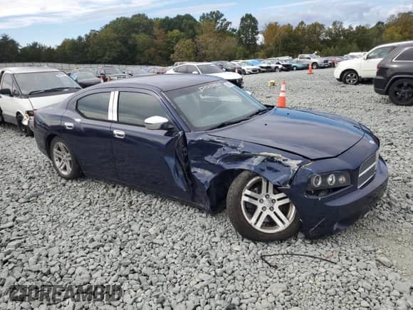 2006 Dodge Charger z VIN 2B3KA43G96H132122, wystawiony jako Copart lot #82299995 z przebiegiem Nie podano mil oraz Szkoda całkowita • Salvage title. Historia ofert i sprzedaży dostępna na DreamBid. Obrazek 4.