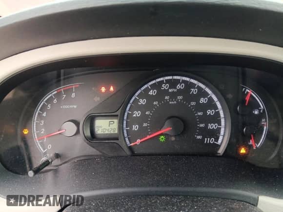 2014 Toyota Sienna LE with VIN 5TDJK3DC8ES083704, listed as a Copart auction lot 84932195 with 210,428 mi miles and Salvage title. Bid and sale history available at DreamBid. Image 9.