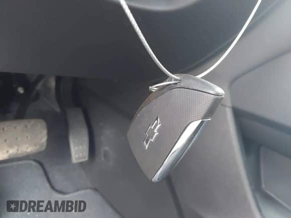 2025 Chevrolet Traverse AWD Z71 with VIN 1GNEVJRS2SJ145062, listed as a IAAI auction lot 42298673 with 4,691 mi miles and . Bid and sale history available at DreamBid. Image 11.