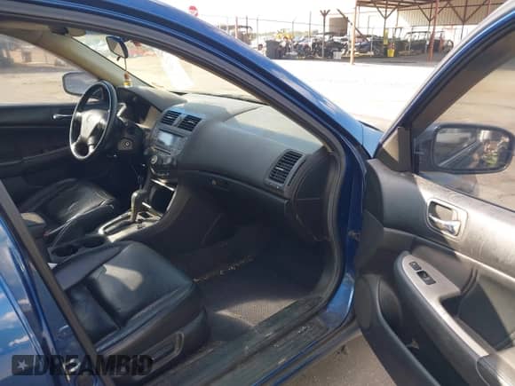 2006 Honda Accord EX-L with VIN 1HGCM66596A037818, listed as a IAAI auction lot 43280449 with 270,623 mi miles and . Bid and sale history available at DreamBid. Image 5.