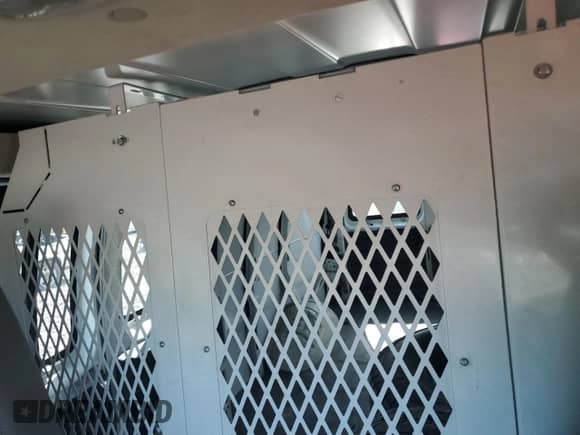 2018 Chevrolet Express Cargo z VIN 1GCWGBFP8J1189174, wystawiony jako Copart lot #59177265 z przebiegiem 249 515 mil mil oraz Szkoda całkowita • Salvage title. Historia ofert i sprzedaży dostępna na DreamBid. Obrazek 10.