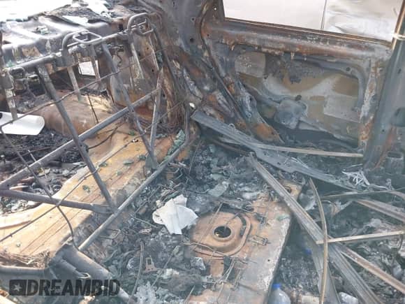 2023 Hyundai Elantra z VIN KMHLW4AK5PU019113, wystawiony jako IAAI lot #42280349 z przebiegiem 27 539 mil mil oraz . Historia ofert i sprzedaży dostępna na DreamBid. Obrazek 8.