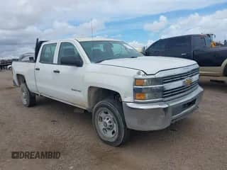 2015 Chevrolet Silverado 2500HD Work Truck с VIN 1GC1CUEG7FF596772, выставлен на аукционе IAAI как лот 42979668 с пробегом 46 507 миль миль и . История ставок и продаж доступна на DreamBid. Изображение 1.
