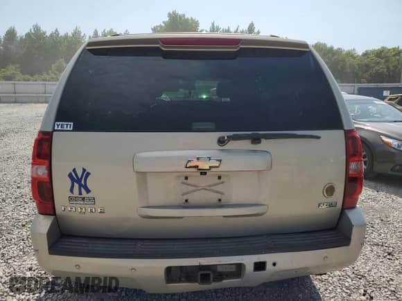 2011 Chevrolet Tahoe LS с VIN 1GNSCAE04BR259658, выставлен на аукционе Copart как лот 66285545 с пробегом Не указан миль и Списание • Salvage title. История ставок и продаж доступна на DreamBid. Изображение 6.