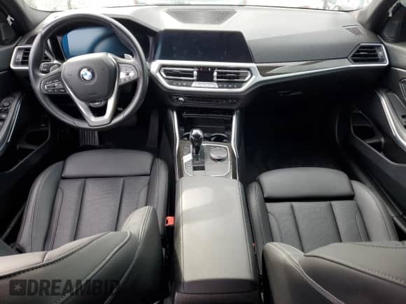 2022 BMW 3 Series 330i xDrive с VIN 3MW5R7J02N8C38025, выставлен на аукционе Copart как лот 68498035 с пробегом Не указан миль и Списание • Salvage title. История ставок и продаж доступна на DreamBid. Изображение 8.