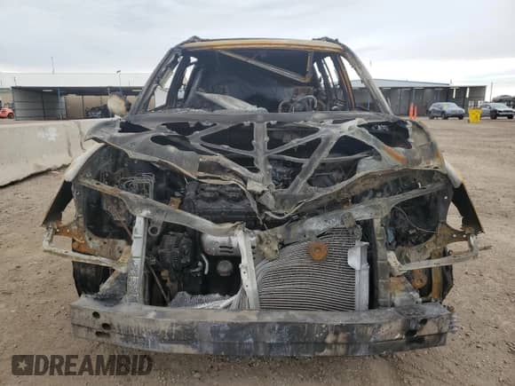 2006 Toyota Highlander Sport z VIN JTEEP21A160168352, wystawiony jako Copart lot #82430365 z przebiegiem Nie podano mil oraz Nie do naprawy • Non repairable. Historia ofert i sprzedaży dostępna na DreamBid. Obrazek 5.