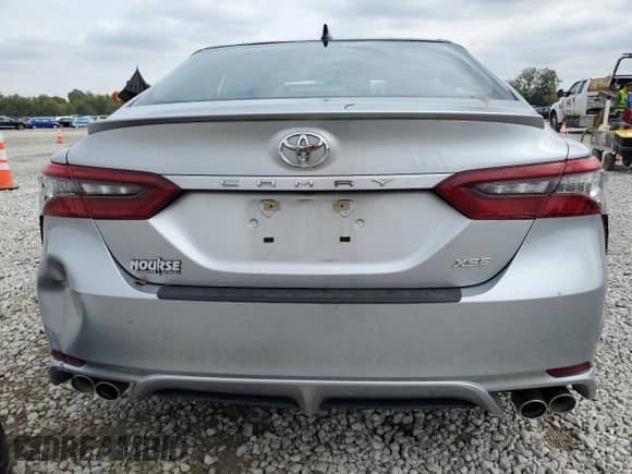 2022 Toyota Camry XSE с VIN 4T1K61AK0NU010021, выставлен на аукционе Copart как лот 82113115 с пробегом 42 900 миль миль и Списание • Salvage title. История ставок и продаж доступна на DreamBid. Изображение 6.