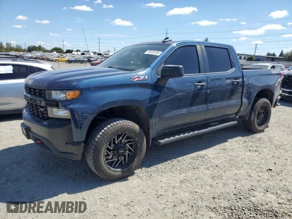 2019 Chevrolet Silverado 1500 Custom Trail Boss with VIN 3GCPYCEF7KG174717, listed as a Copart auction lot 68939205 with 81,796 mi miles and Salvage title. Bid and sale history available at DreamBid. Image 1.