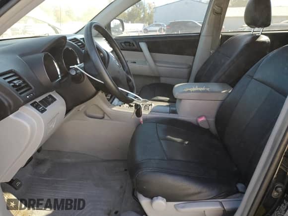 2008 Toyota Highlander with VIN JTEES41A882094249, listed as a Copart auction lot 82592865 with 146,539 mi miles and Salvage title. Bid and sale history available at DreamBid. Image 7.