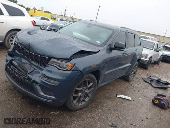 2020 Jeep Grand Cherokee Limited z VIN 1C4RJEBG0LC244634, wystawiony jako IAAI lot #42635910 z przebiegiem 99 378 mil mil oraz . Historia ofert i sprzedaży dostępna na DreamBid. Obrazek 2.