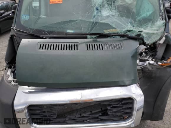 2022 Ram ProMaster Cargo z VIN 3C6LRVBG7NE109426, wystawiony jako Copart lot #87121205 z przebiegiem Nie podano mil oraz Szkoda całkowita • Salvage title. Historia ofert i sprzedaży dostępna na DreamBid. Obrazek 12.