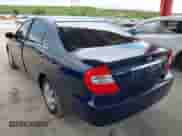 2002 Toyota Camry LE z VIN 4T1BE32K32U575209, wystawiony jako IAAI lot #43192866 z przebiegiem Nie podano mil oraz . Historia ofert i sprzedaży dostępna na DreamBid. Obrazek 3.