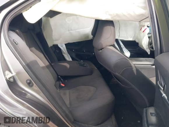 2020 Toyota Camry LE z VIN 4T1C11AK2LU999892, wystawiony jako IAAI lot #43225624 z przebiegiem Nie podano mil oraz . Historia ofert i sprzedaży dostępna na DreamBid. Obrazek 8.