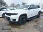 2023 Jeep Grand Cherokee Laredo с VIN 1C4RJKAG1P8700942, выставлен на аукционе IAAI как лот 41599190 с пробегом 45 155 миль миль и . История ставок и продаж доступна на DreamBid. Изображение 2.