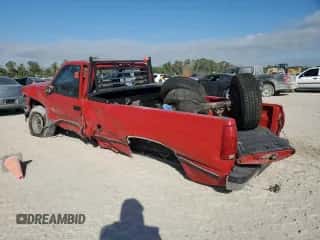 1999 Chevrolet Silverado 2500 с VIN 1GCGC24R3XR725026, выставлен на аукционе Copart как лот 76318534 с пробегом 213 457 миль миль и Списание • Salvage title. История ставок и продаж доступна на DreamBid. Изображение 2.
