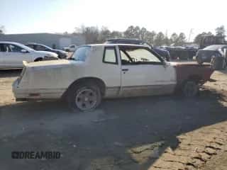 1986 Chevrolet Monte Carlo Sport с VIN 1G1GZ37G0GR109100, выставлен на аукционе Copart как лот 42387345 с пробегом Не указан миль и На запчасти • Non repairable. История ставок и продаж доступна на DreamBid. Изображение 3.
