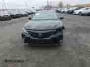 2019 Toyota Camry SE z VIN 4T1B11HK2KU178839, wystawiony jako Copart lot #90865985 z przebiegiem 54 949 mil mil oraz Szkoda całkowita • Salvage title. Historia ofert i sprzedaży dostępna na DreamBid. Obrazek 5.