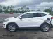 2020 Hyundai Tucson Value with VIN KM8J33A40LU232489, listed as a IAAI auction lot 42941316 with 27,559 mi miles and . Bid and sale history available at DreamBid. Image 14.