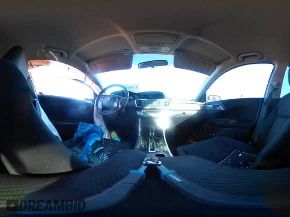 2014 Honda Accord LX z VIN 1HGCR2F3XEA263082, wystawiony jako IAAI lot #41208467 z przebiegiem 183 312 mil mil oraz . Historia ofert i sprzedaży dostępna na DreamBid. Obrazek 18.