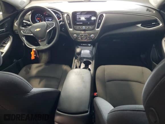 2025 Chevrolet Malibu LS с VIN 1G1ZC5ST4SF121061, выставлен на аукционе Copart как лот 85170635 с пробегом 18 888 миль миль и Списание • Salvage title. История ставок и продаж доступна на DreamBid. Изображение 8.