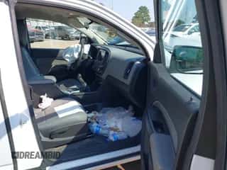 2018 Chevrolet Colorado 2WD z VIN 1GCHSAEA2J1243163, wystawiony jako IAAI lot #43253317 z przebiegiem 54 232 mil mil oraz . Historia ofert i sprzedaży dostępna na DreamBid. Obrazek 5.