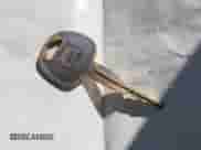 2002 Hyundai Accent GL z VIN KMHCG45C42U375352, wystawiony jako IAAI lot #42699297 z przebiegiem 103 540 mil mil oraz . Historia ofert i sprzedaży dostępna na DreamBid. Obrazek 11.