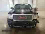 2010 GMC Sierra 1500 Denali z VIN 3GTRKXE28AG259921, wystawiony jako Copart lot #73592214 z przebiegiem 156 378 mil mil oraz Szkoda całkowita • Salvage title. Historia ofert i sprzedaży dostępna na DreamBid. Obrazek 5.